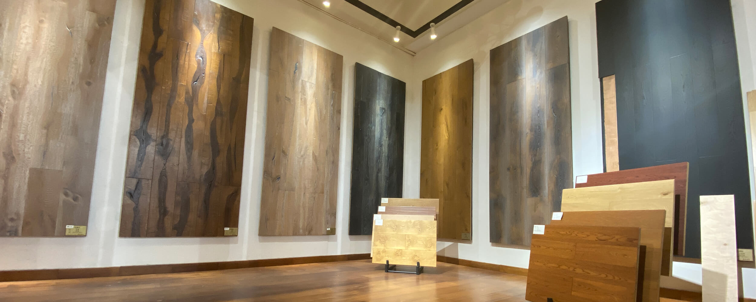 Oak Collection Banner 01