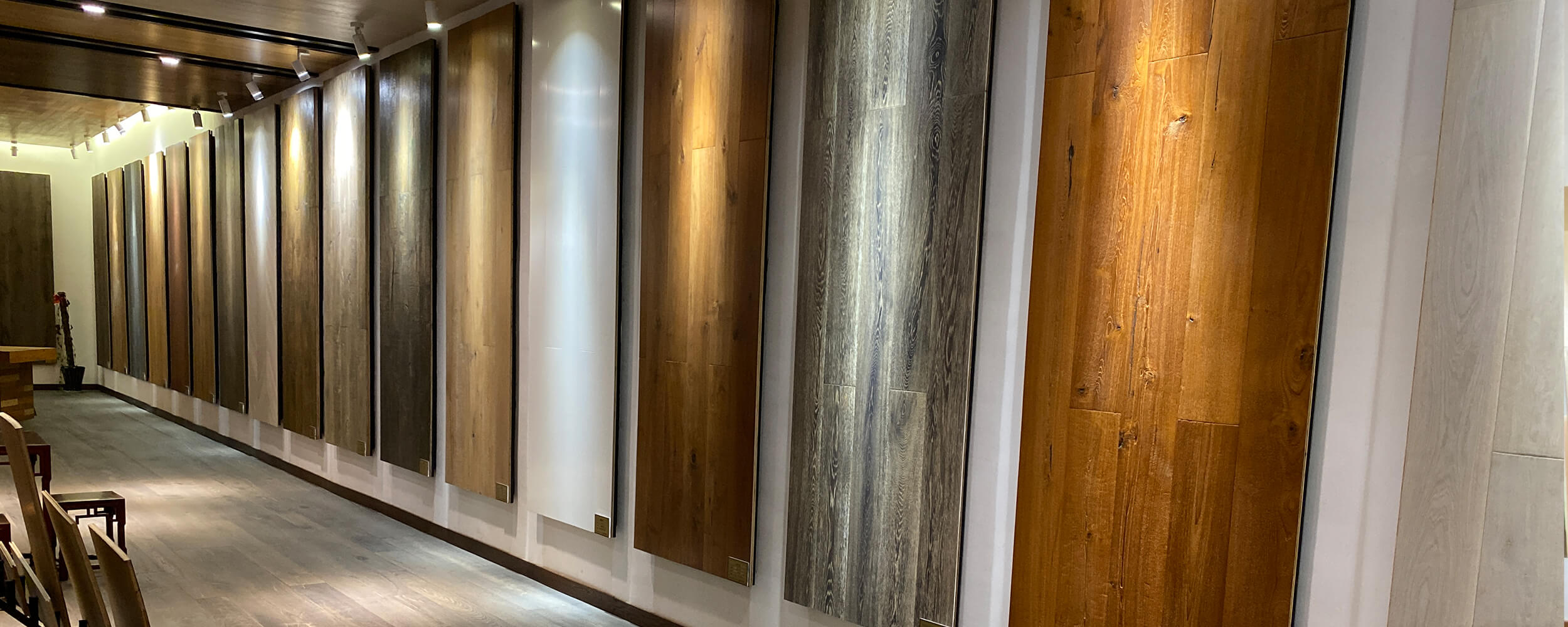 Oak Showroom Banner 02